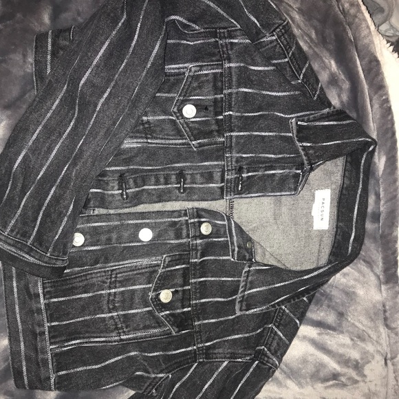 Denim jacket - Picture 2 of 4